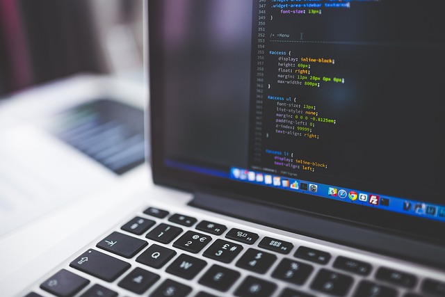 Software de edição de áudio em um computador